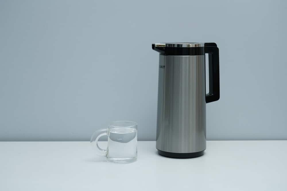 How to Clean a Thermal Coffee Carafe?