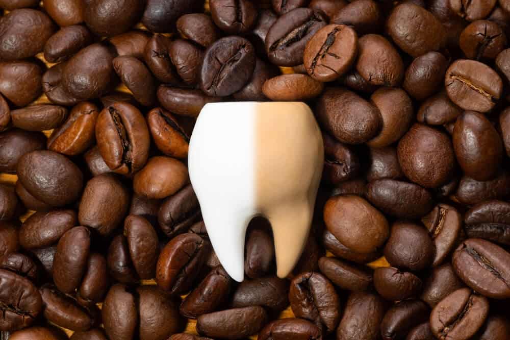 coffee teeth stain