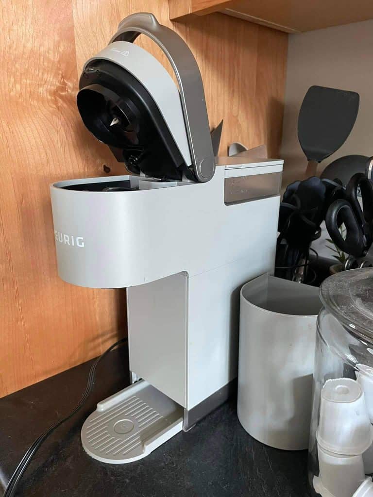 Solutions for a leaking Keurig coffee pot